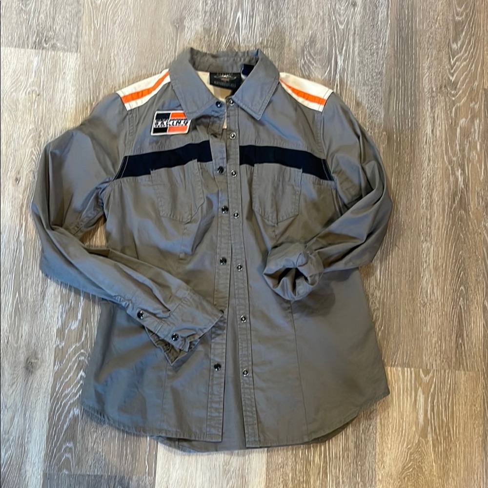 Men's Gray Button-Up Shirt with Orange Accents
